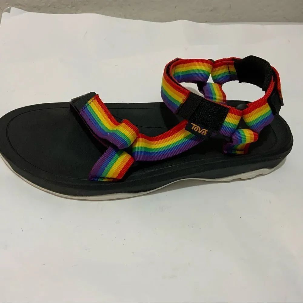 Teva Hurricane XLT 2 1019390Y Water Sports Sandals, Size 6 Red 38-39